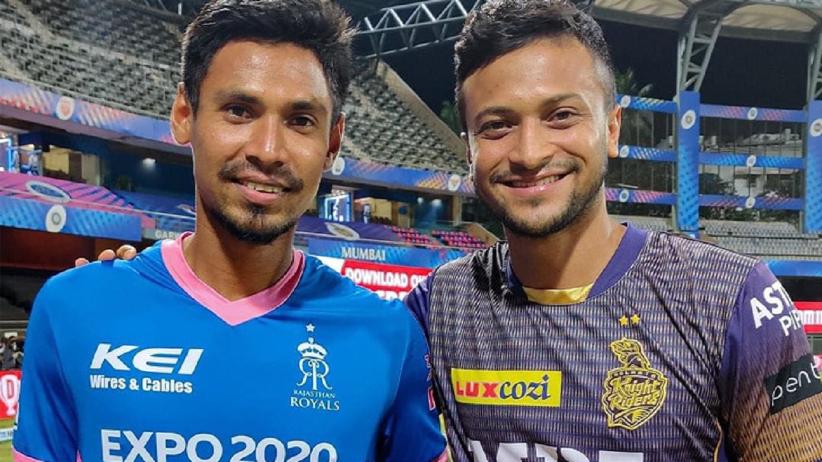 বিপিএলের সময় বিদেশি লিগে খেলতে পারবেন সাকিব-মোস্তাফিজরা?