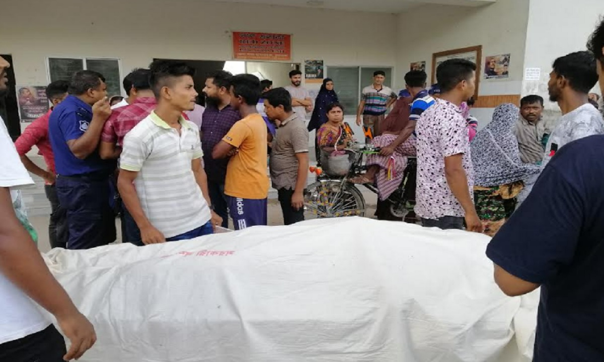 চুয়াডাঙ্গায় পৃথক সড়ক দুর্ঘটনায় নিহত ২