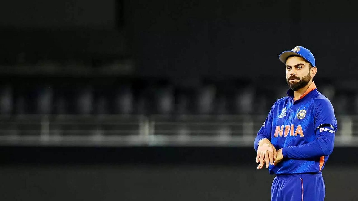 টানা একমাস ব্যাট ছুঁয়ে দেখেননি কোহলি!