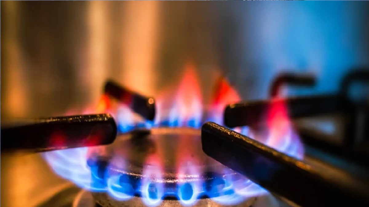 যুক্তরাজ্যে গ্যাসের দাম বাড়ছে ৮০ শতাংশ