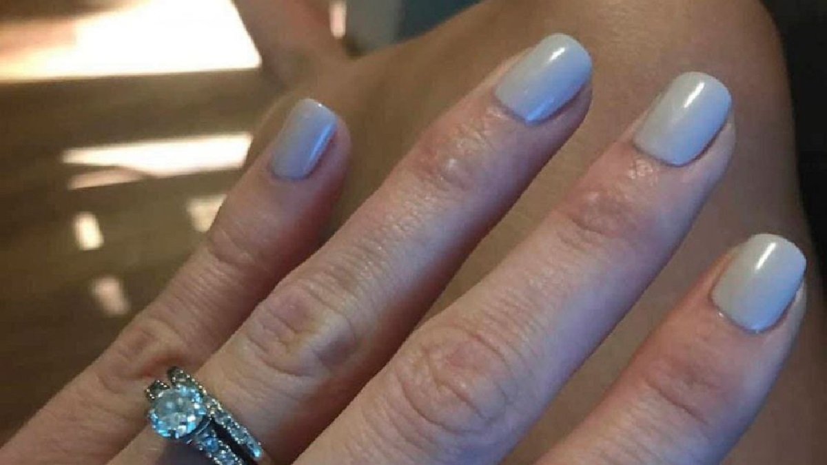 বিয়ের আংটি হারিয়ে অনলাইনে বিজ্ঞাপন, অবশেষে সমুদ্রের নিচ থেকে উদ্ধার