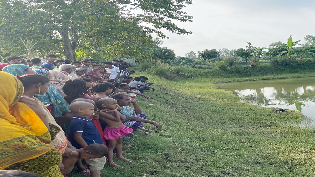 নাটোরে পুকুর থেকে যুবকের মরদেহ উদ্ধার