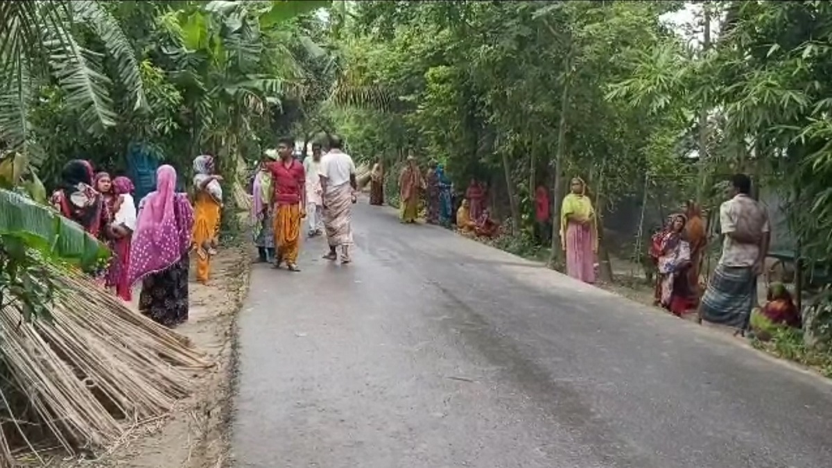 নাটোরে পৃথক সড়ক দুর্ঘটনায় নিহত ২