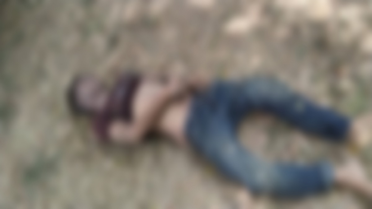 নবাবগঞ্জে পুকুর থেকে ইজিবাইক চালকের লাশ উদ্ধার