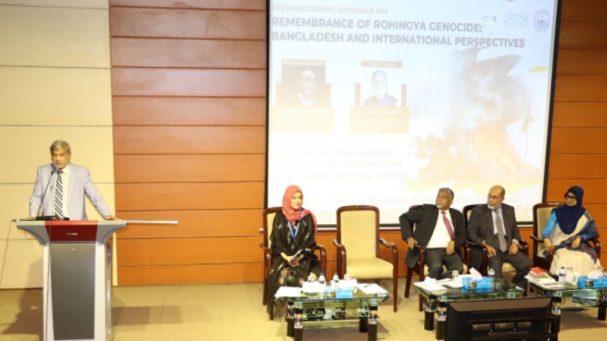 মিয়ানমারের সামরিক জান্তা শুধু রোহিঙ্গাদের সংকটই নয়, তাদের সমাধানও