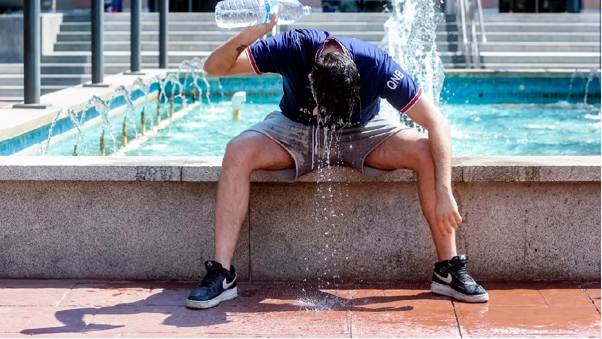 দাবানল দাবদাহে বিপর্যস্ত স্পেন