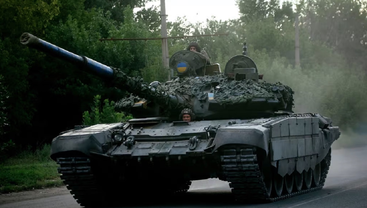 খেরসনে ইউক্রেনীয় বাহিনীর হামলায় ধরাশায়ী রুশ বাহিনী!