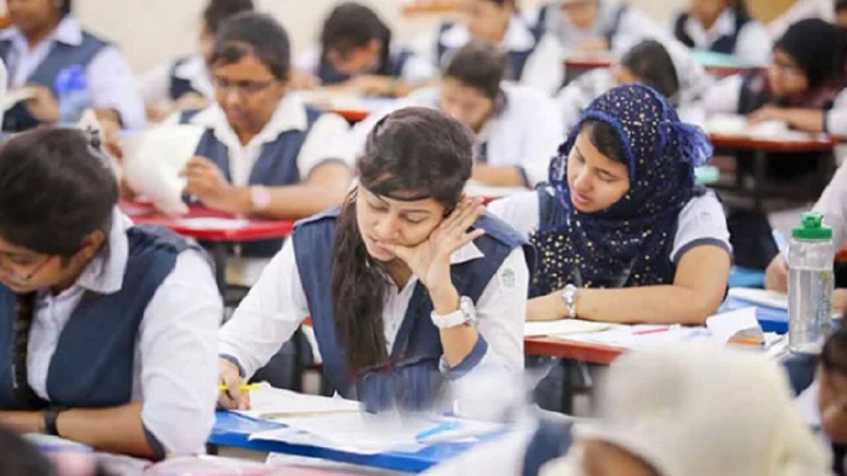 দিনাজপুর বোর্ডে স্থগিত এসএসসি পরীক্ষা ১০-১৩ অক্টোবর