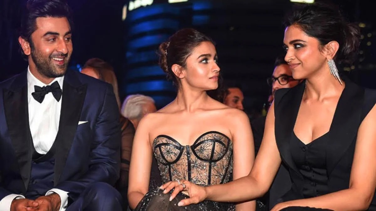 সাবেক প্রেমিকা থেকে হবেন রণবীরের মা! ব্রহ্মাস্ত্র-২ এ দিপীকার চরিত্র ঘিরে জল্পনা