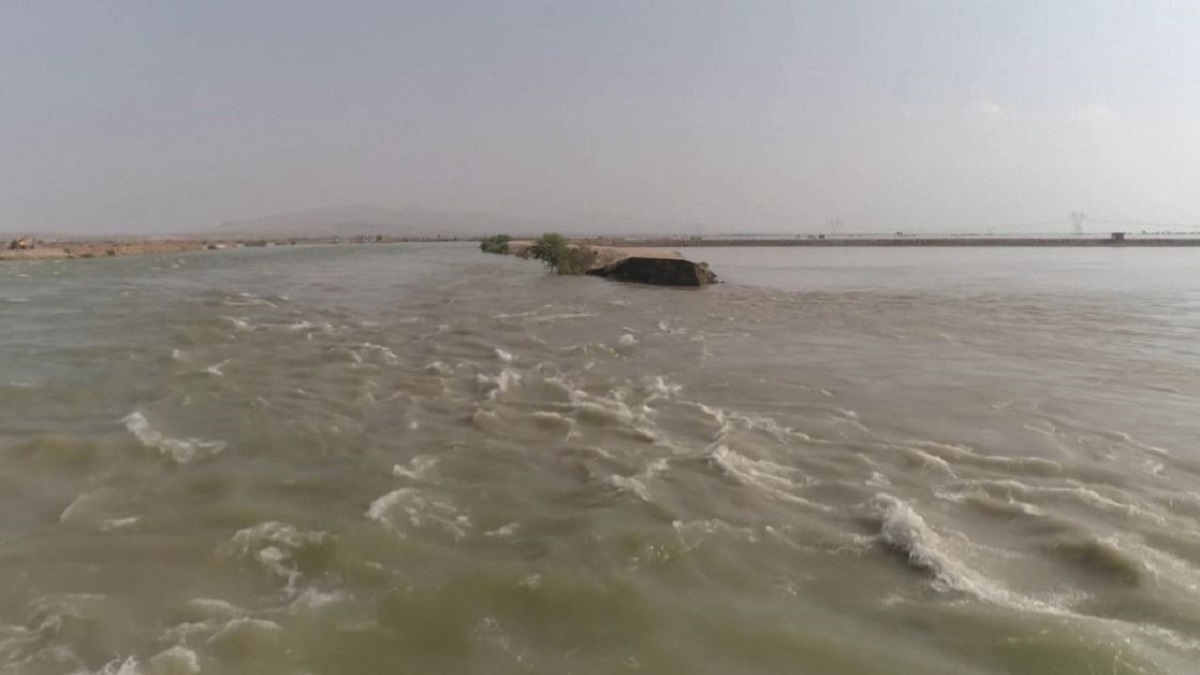 দুর্যোগে বিপর্যস্ত পাকিস্তান; বৃহত্তম হ্রদ ‘ম্যানচার’ নিয়ে উদ্বেগ, বাঁধে ফাটল