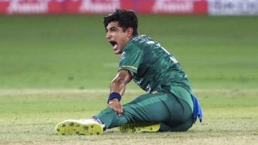 নিউমোনিয়ার সাথে করোনায়ও আক্রান্ত নাসিম শাহ