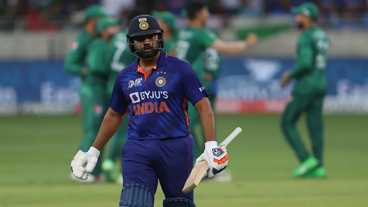 কৃতিত্ব পাকিস্তানের, তারা আমাদের চেয়ে ভালো খেলেছে: রোহিত