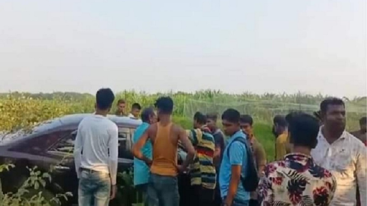 ঝিনাইদহে প্রাইভেটকারের চাপায় শ্রমিক নিহত, আহত ৩