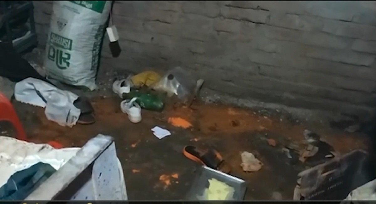 চাঁপাইনবাবগঞ্জে বিস্ফোরণে মা ও ছেলে আহত