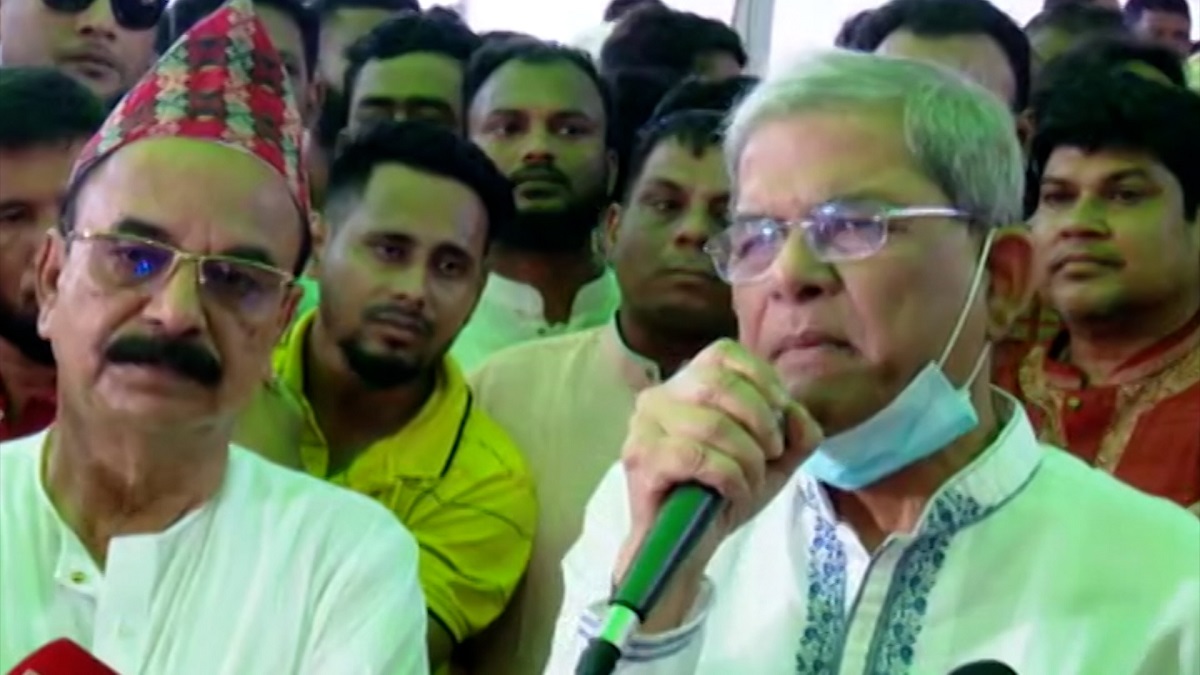 অসুরকে পরাজিত করে সত্য প্রতিষ্ঠার শপথ নিতে হবে: মির্জা ফখরুল