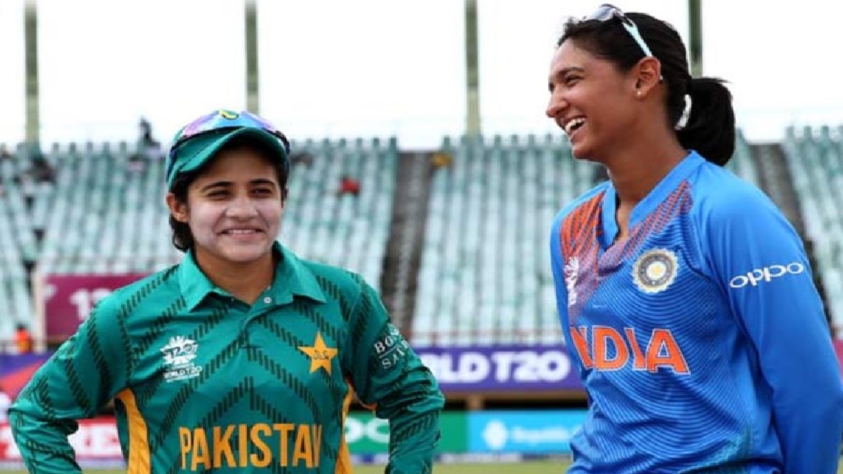 নারী এশিয়া কাপ: হাইভোল্টেজ ম্যাচে মুখোমুখি ভারত-পাকিস্তান