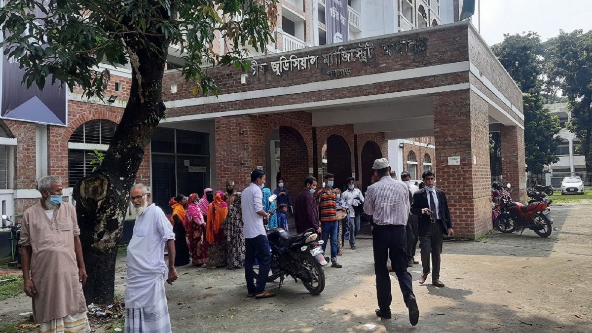 ৮ মাসের সন্তানকে বালিশ চাপা দিয়ে হত্যা, মায়ের ১০ বছরের জেল