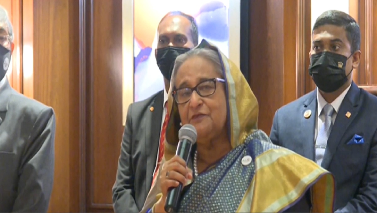 দেশের সুনাম নষ্টকারীদের বিরুদ্ধে সোচ্চার হতে হবে: প্রধানমন্ত্রী