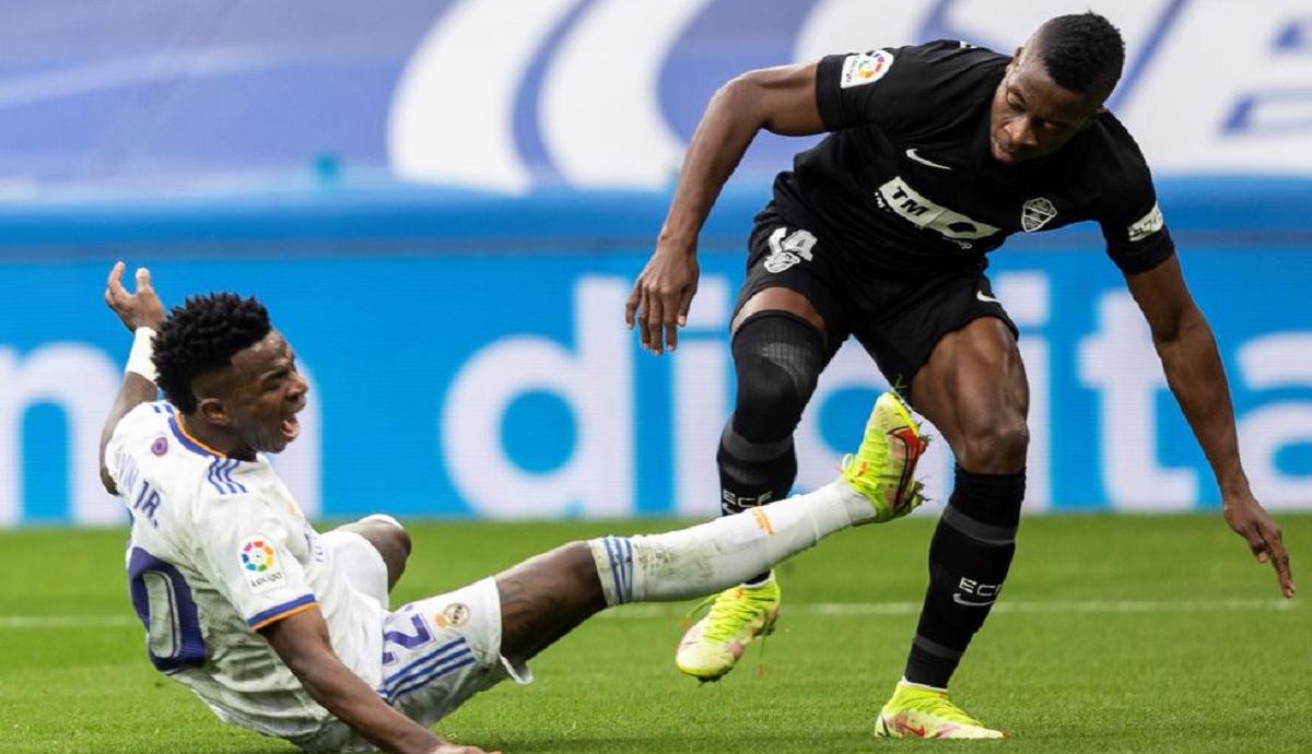 তলানির দল এলচের মুখোমুখি বেনজেমার মাদ্রিদ