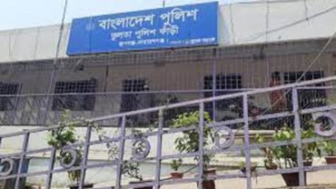 রূপগঞ্জে বাস চাপায় কলেজছাত্রসহ নিহত ২