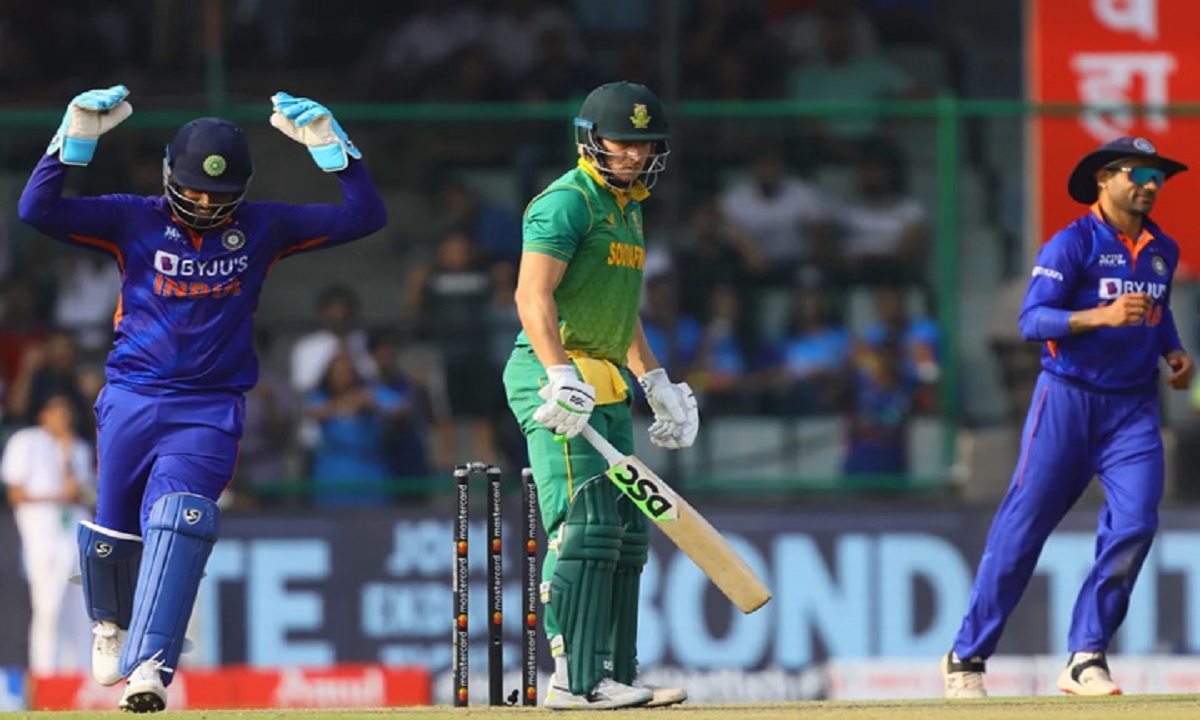 প্রোটিয়াদের ৯৯ রানেই আটকে দিলো ভারত