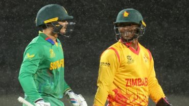 বৃষ্টির কাছে হার মানলো দ. আফ্রিকা-জিম্বাবুয়ে ম্যাচ