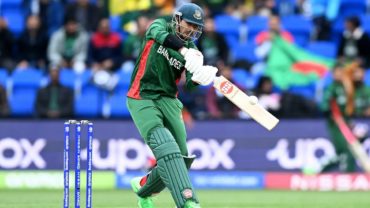 লিটন-সাকিবের পর রাব্বিও আউট, বৃষ্টির পর খেলা শুরু