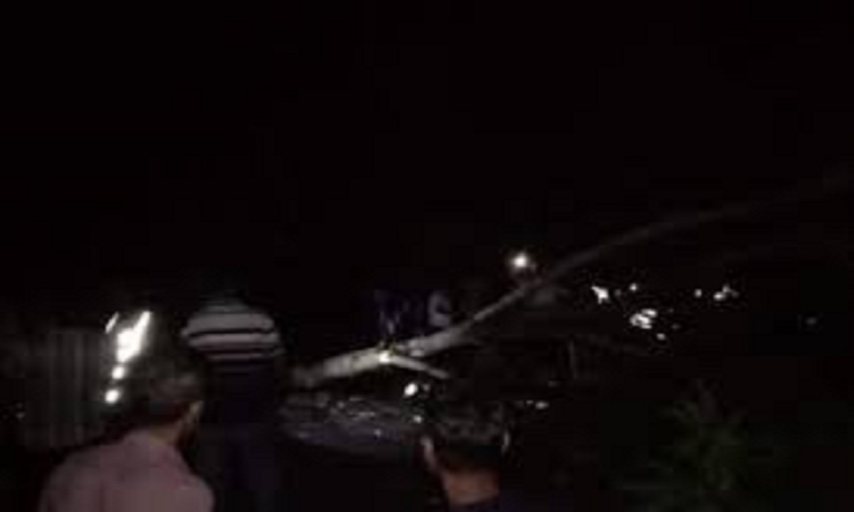 বরিশালের ছয় জেলার সাথে সারাদেশের যোগাযোগ বন্ধ, ১০ কিমি যানজট