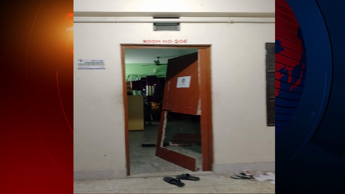 গাঁজা সেবনের ভিডিও বান্ধবীকে দেয়ায় নোবিপ্রবিতে সংঘর্ষ