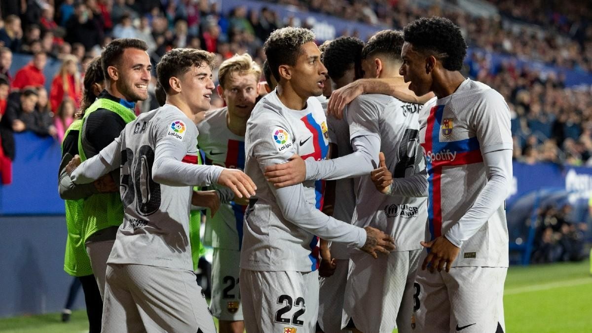 লেভানডোর লাল কার্ড দেখার ম্যাচে ওসাসুনাকে ২-১ গোলে হারালো বার্সা