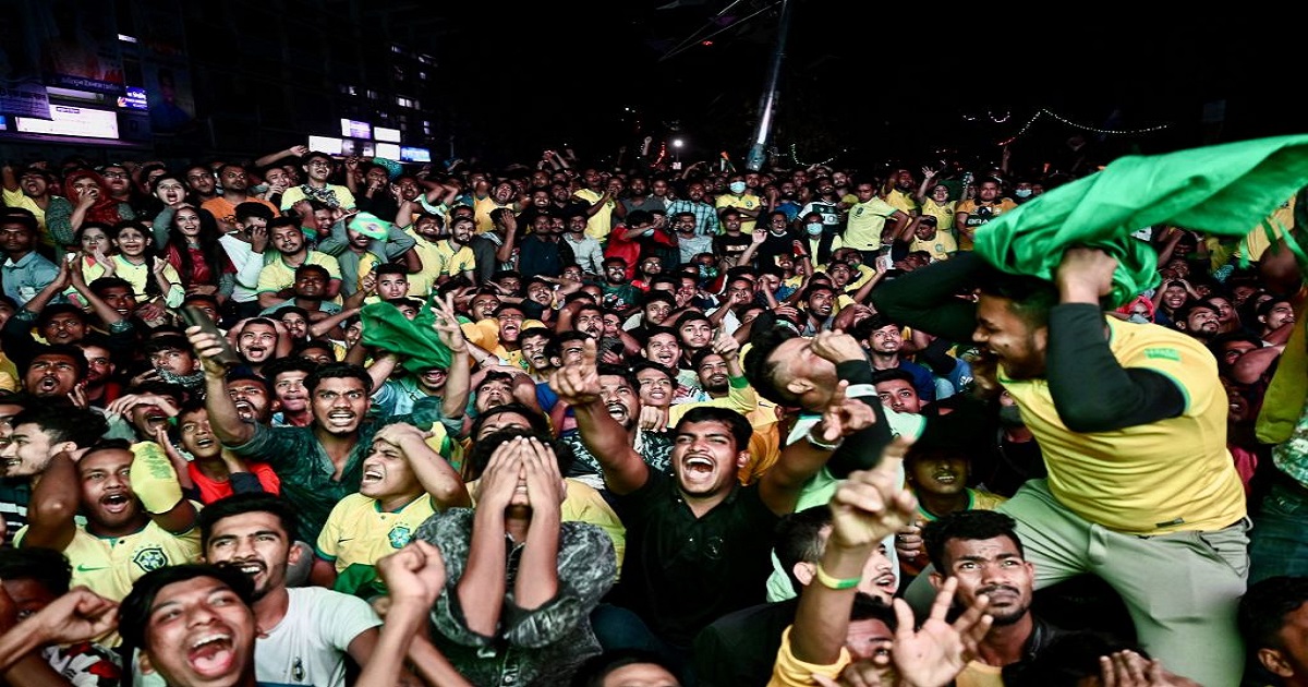 বাংলাদেশি ব্রাজিল সমর্থকদের ছবি প্রকাশ করলো ফিফা