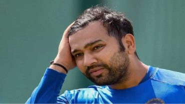 সাজঘরেও থামানো যায়নি রোহিতকে