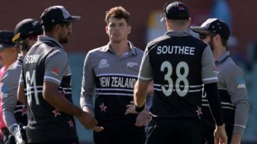 ৬ ওভারে ৫ উইকেট হারিয়ে লক্ষ্যচ্যুত আয়ারল্যান্ড