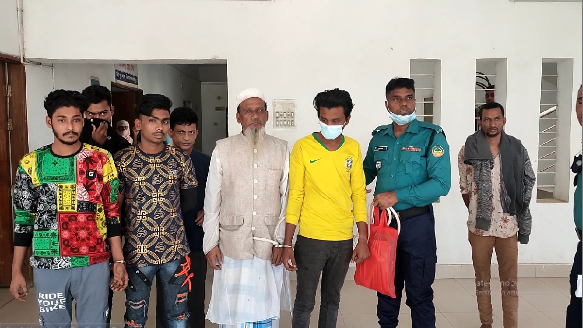 কবরস্থানে সংঘবদ্ধ ধর্ষণের অভিযোগে গ্রেফতার ২; পুলিশের ওপর হামলা করে গ্রেফতার আরও ৩