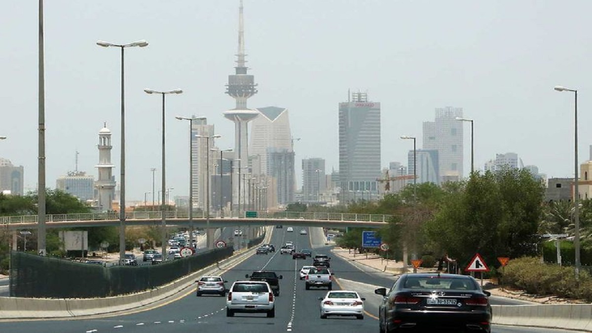 তিন হাজার ‘রহস্যময় সেবাদানকারী’ বিদেশিকে বিতাড়িত করলো কুয়েত
