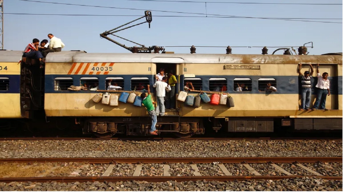 বিহারে বিষাক্ত চোলাই মদপানে ৩১ জনের মৃত্যু