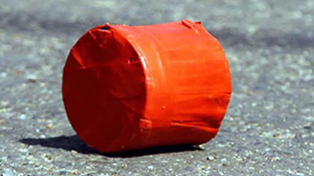 বিএনপির কেন্দ্রীয় কার্যালয়ের সামনে ককটেল বিস্ফোরণ