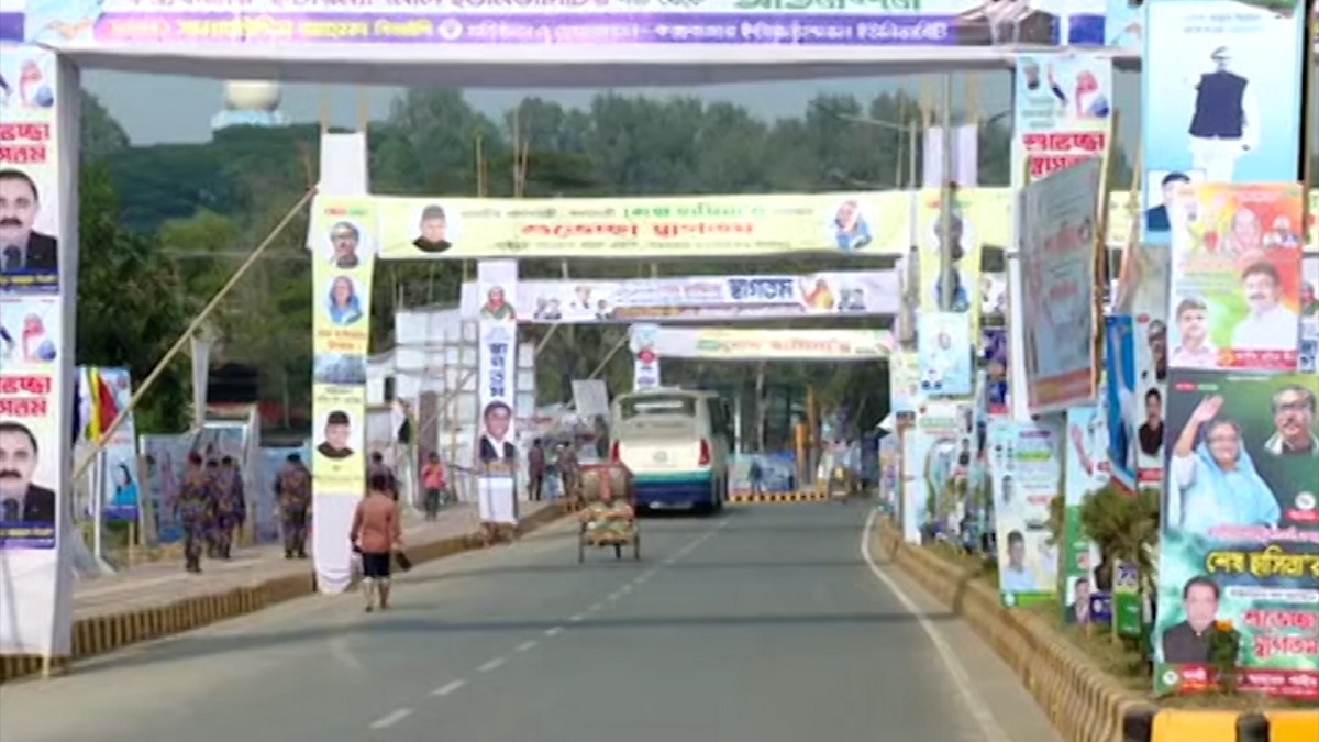 কক্সবাজারে কাল প্রধানমন্ত্রীর জনসভা: বর্ণিল সাজে সেজেছে পর্যটন নগরী