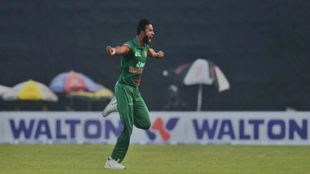 কোহলি-ধাওয়ানকে ফিরিয়ে টাইগারদের হুঙ্কার