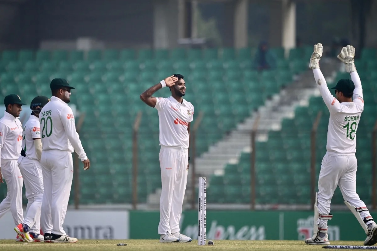 ৪০৪ রানে থামলো ভারত