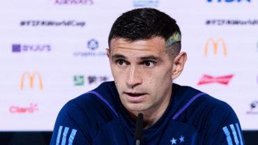 এমবাপ্পে ফুটবল বোঝে না: মার্টিনেজ