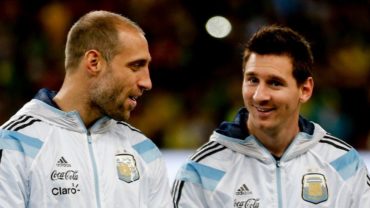 ড্রেসিংরুমে মেসির রুদ্রমূর্তিতে মুগ্ধ জাবালেতা