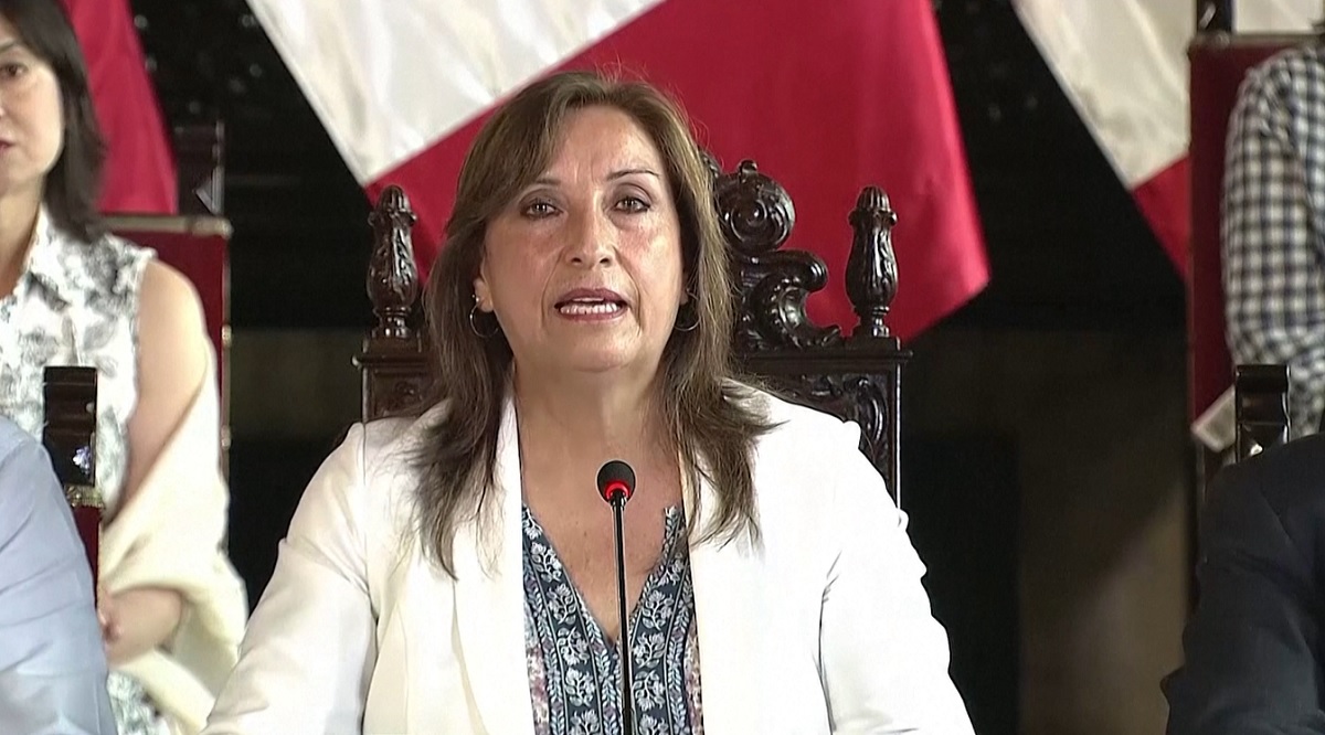 বিক্ষোভ-সহিংসতায় পদত্যাগ করবেন না পেরুর প্রেসিডেন্ট