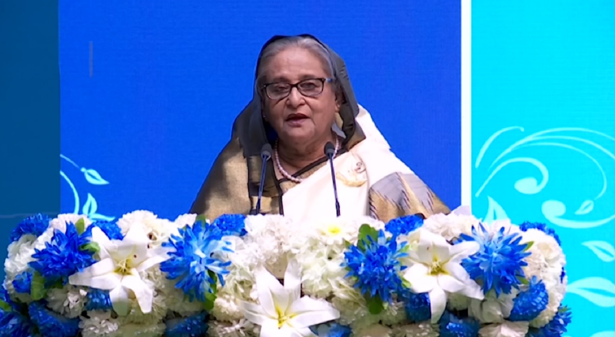 সব প্রতিবন্ধকতা মোকাবেলা করে এগিয়ে যাচ্ছে বাংলাদেশের নারীরা: প্রধানমন্ত্রী