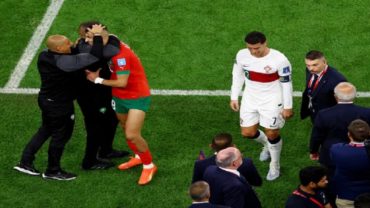 প্রথম আফ্রিকান দেশ হিসেবে সেমিতে মরক্কো; রোনালদোদের বিদায়