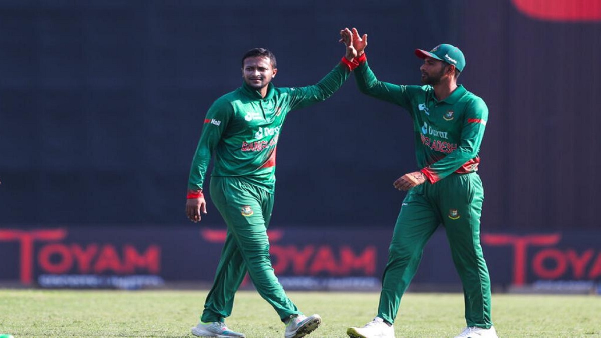 ভারতের বিপক্ষে অনন্য নজির গড়লেন সাকিব