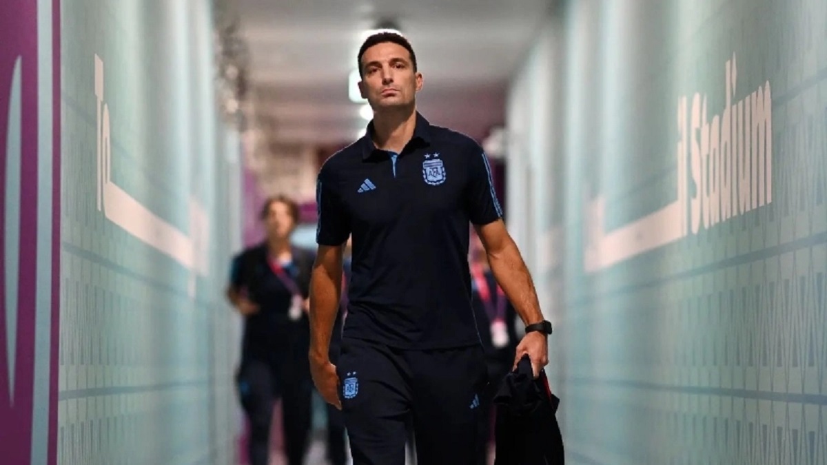 মেসির সতীর্থ থেকে আর্জেন্টিনার কোচ, স্কালোনির পথচলায় ছিল বহু বাধা-চ্যালেঞ্জ