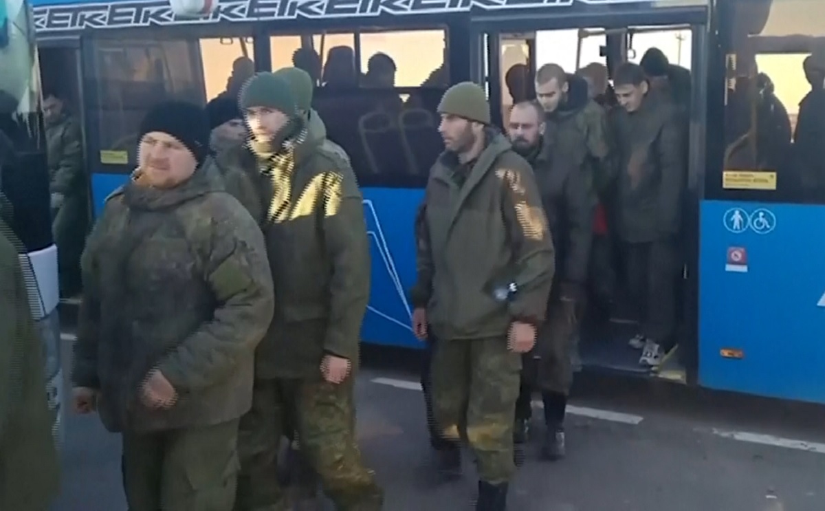 ইউক্রেনের সশস্ত্র বাহিনী দিবস উপলক্ষে মস্কো-কিয়েভের যুদ্ধবন্দি বিনিময়