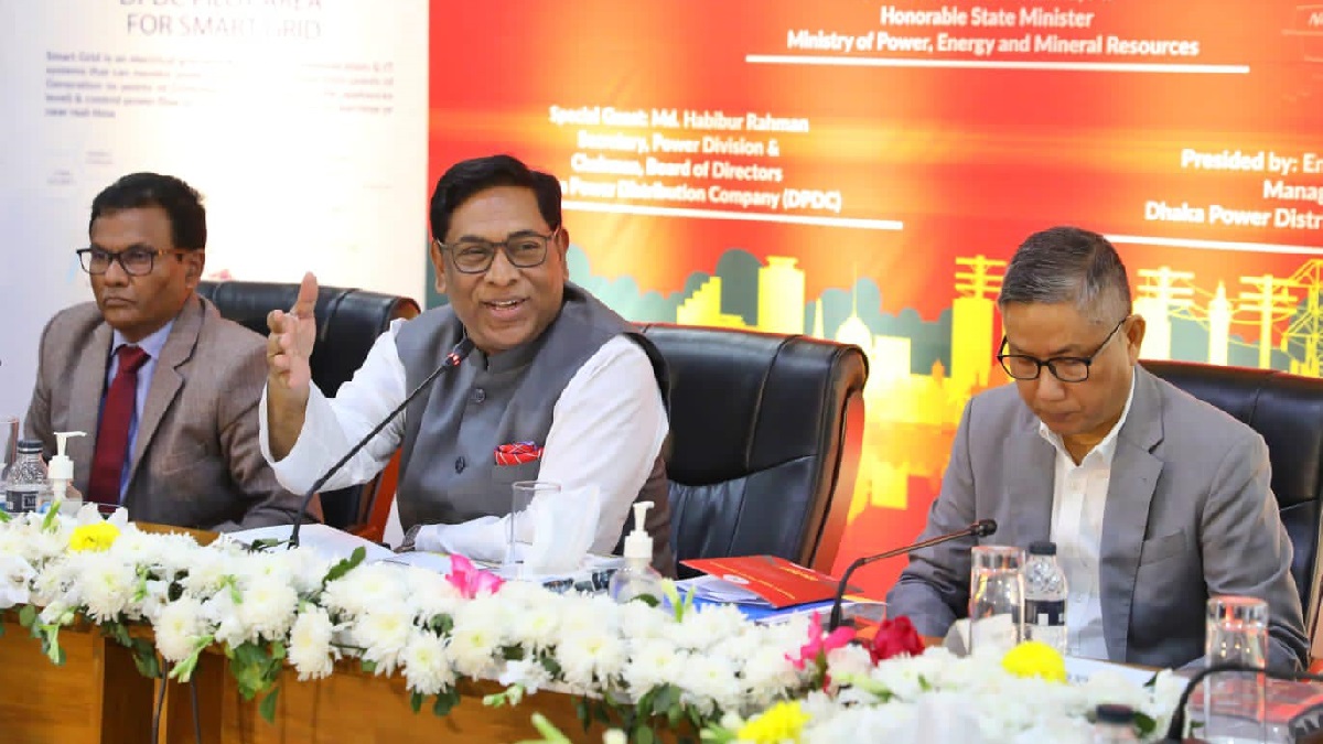 স্মার্ট বাংলাদেশ গড়তে বিদ্যুৎ ব্যবস্থাপনা স্মার্ট হতে হবে: নসরুল হামিদ