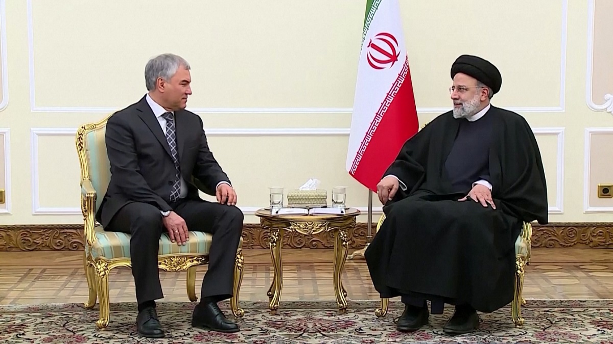 ইরানের প্রেসিডেন্টের সাথে রুশ স্পিকারের সাক্ষাৎ